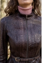 Женская кожаная куртка из натуральной кожи питона с воротником 8020517-3
