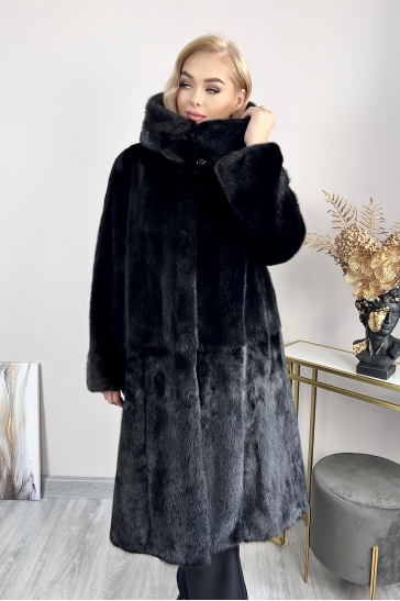 Шуба из норки с капюшоном