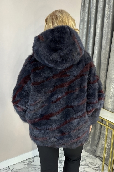 Шуба из норки с капюшоном