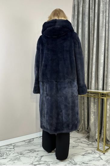 Шуба из норки с капюшоном